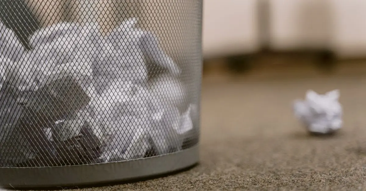 10 astuces pour réduire les déchets de bureau